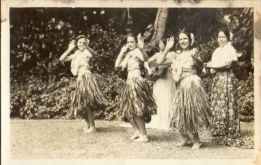 Hula girls