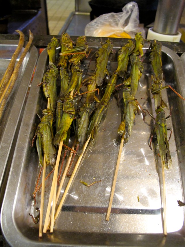 Donghuamen Night Market