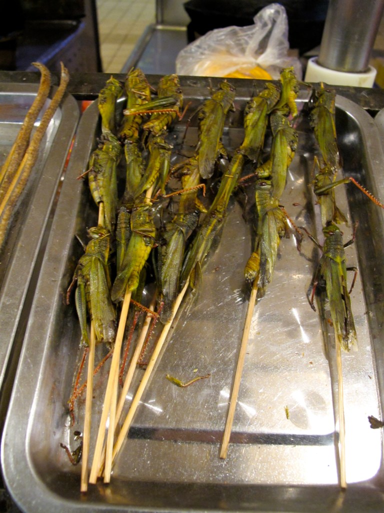 Donghuamen Night Market